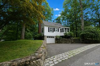 19 Olmstead Road, Redding, CT 06896