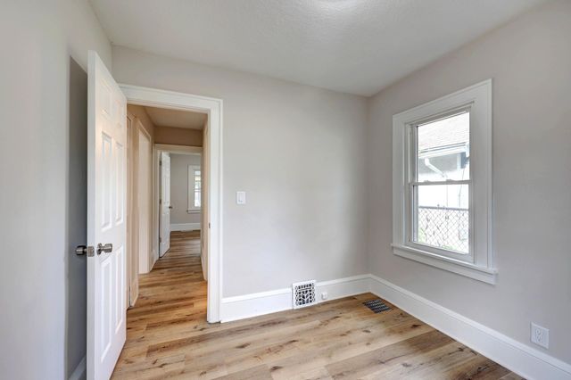 3333 Minnehaha Avenue, Minneapolis, MN 55406