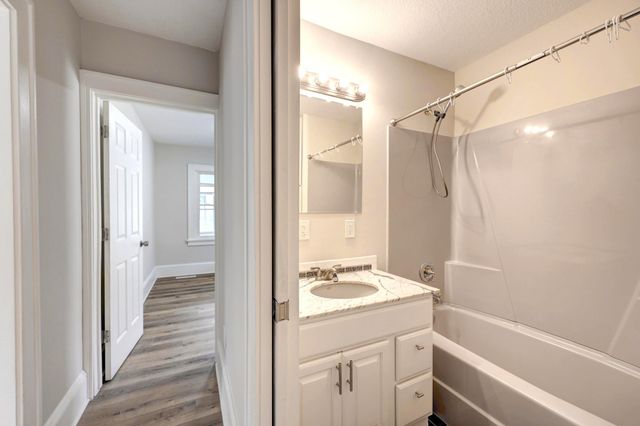 3333 Minnehaha Avenue, Minneapolis, MN 55406