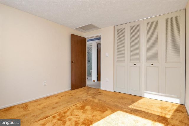 226 COMPASS RD, Baltimore, MD 21221