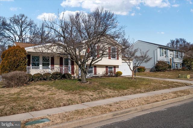 226 COMPASS RD, Baltimore, MD 21221