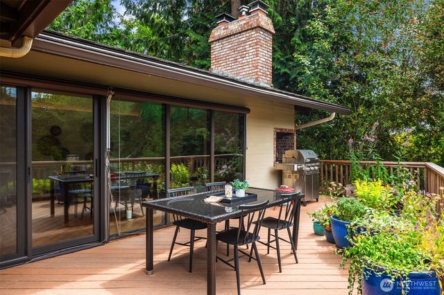 7416 Mercer Terrace Drive, Mercer Island, WA 98040