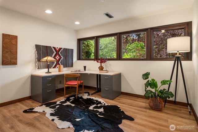 7416 Mercer Terrace Drive, Mercer Island, WA 98040