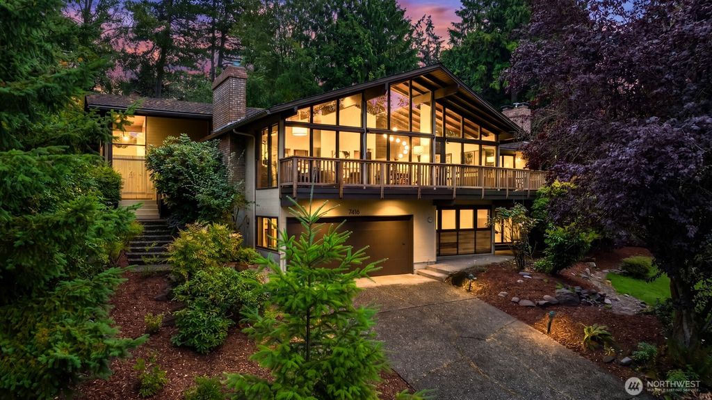 7416 Mercer Terrace Drive, Mercer Island, WA 98040