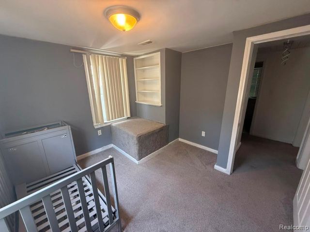 30782 Fairfax Street, Southfield, MI 48076