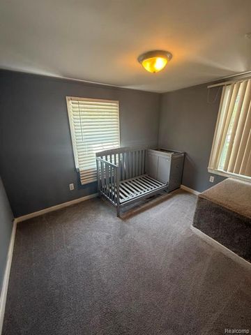 30782 Fairfax Street, Southfield, MI 48076