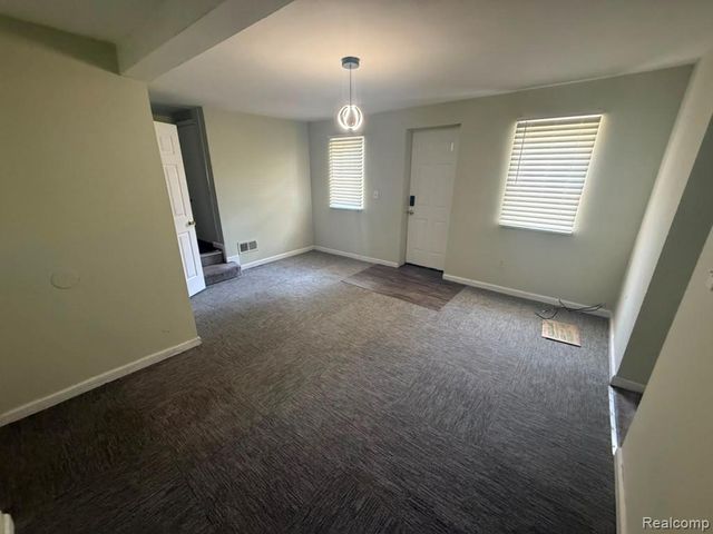 30782 Fairfax Street, Southfield, MI 48076