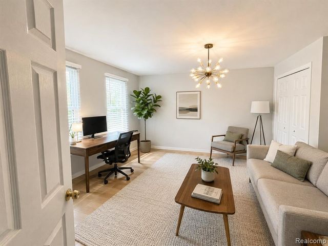 30782 Fairfax Street, Southfield, MI 48076