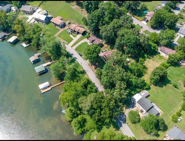 1836 Albermarle Drive, Hixson, TN 37343