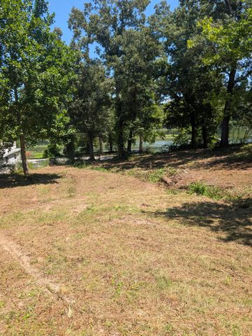 1836 Albermarle Drive, Hixson, TN 37343