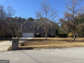 829 Sweden Forest Cove, Hampton, GA 30228