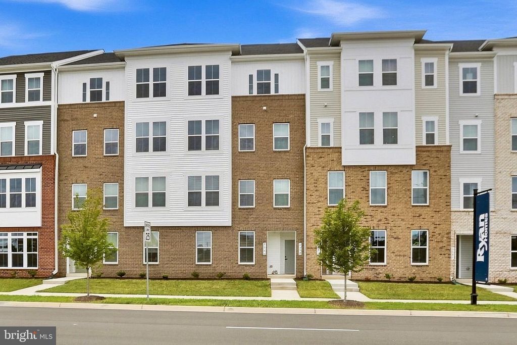 7960 WILLIAMSON BLVD, Manassas, VA 20109