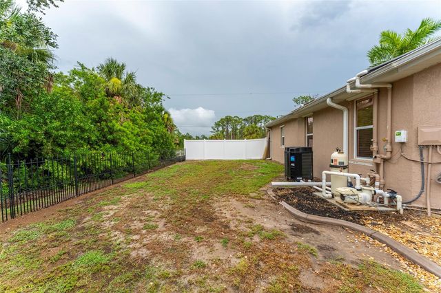 1009 CAMPBELL STREET, Port Charlotte, FL 33953