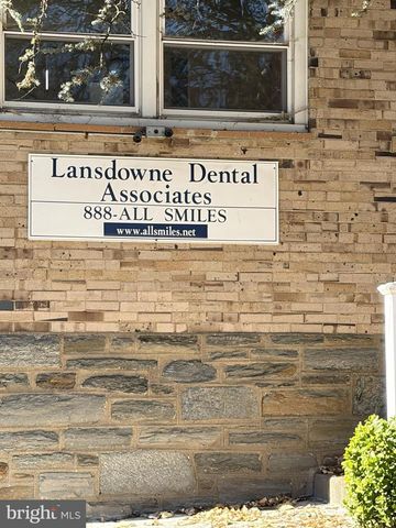 8 RUNNEMEDE AVE, Lansdowne, PA 19050