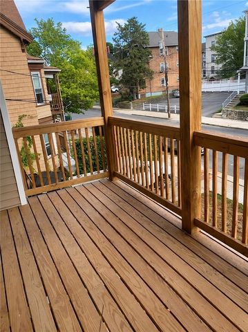 392 Carrington Avenue, Woonsocket, RI 02895