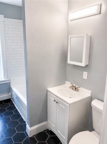 392 Carrington Avenue, Woonsocket, RI 02895