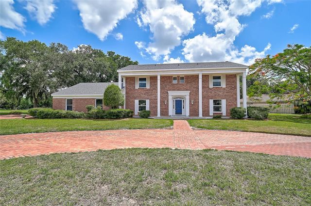 3215 PINE VALLEY DRIVE, Sarasota, FL 34239