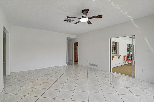 3215 PINE VALLEY DRIVE, Sarasota, FL 34239