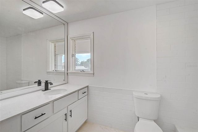 3215 PINE VALLEY DRIVE, Sarasota, FL 34239