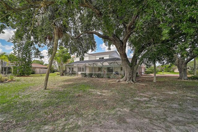 3215 PINE VALLEY DRIVE, Sarasota, FL 34239