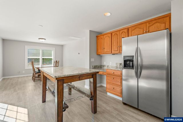 327 Broad St S, Monmouth, OR 97361