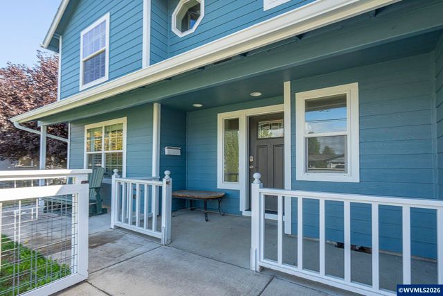 327 Broad St S, Monmouth, OR 97361