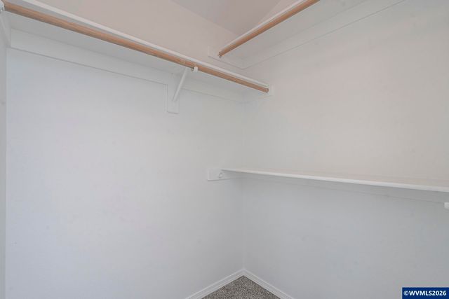 327 Broad St S, Monmouth, OR 97361