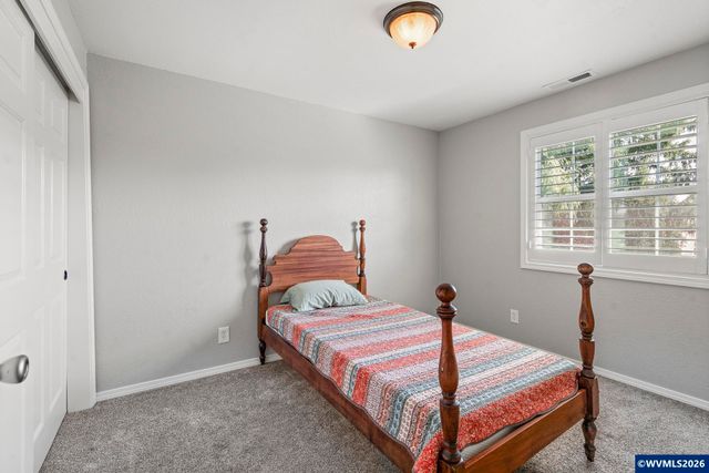327 Broad St S, Monmouth, OR 97361