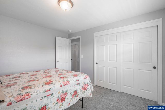 327 Broad St S, Monmouth, OR 97361