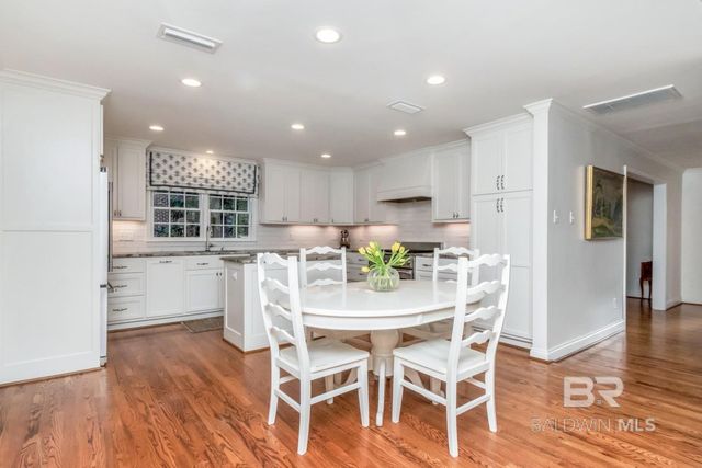 4120 Ursuline Drive, Mobile, AL 36608