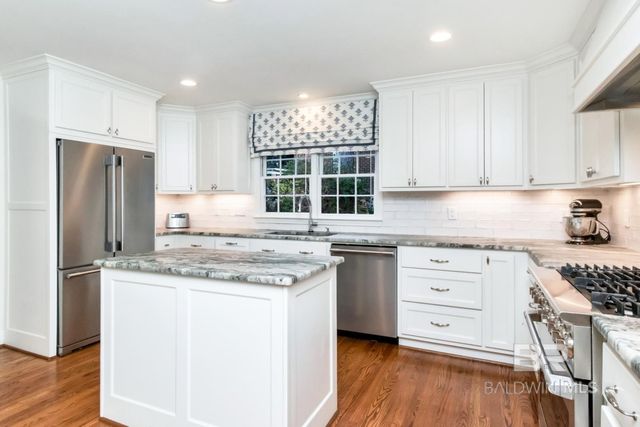 4120 Ursuline Drive, Mobile, AL 36608