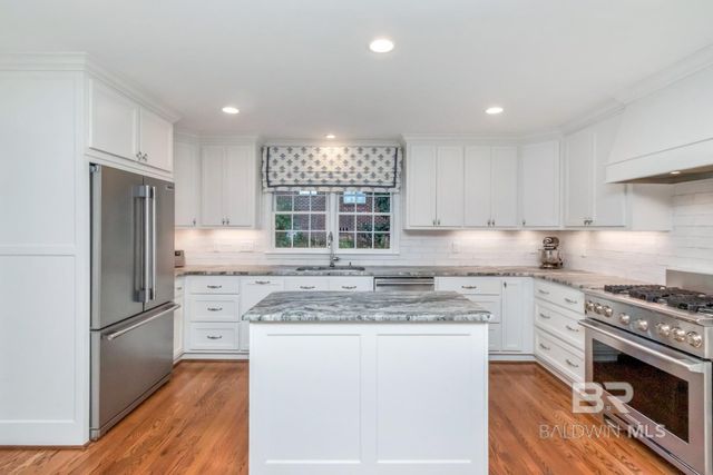 4120 Ursuline Drive, Mobile, AL 36608