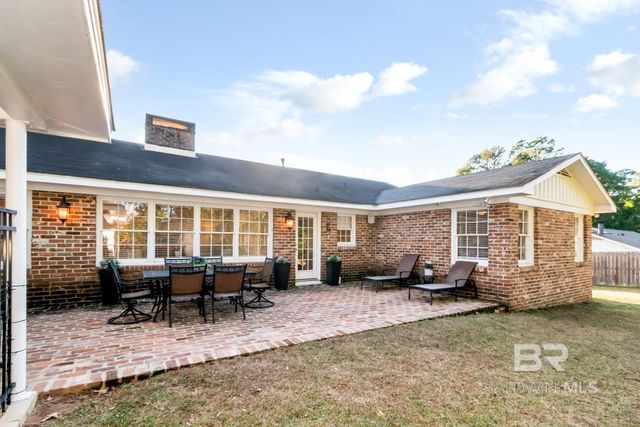 4120 Ursuline Drive, Mobile, AL 36608