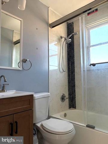 3958 OAKFORD AVE, Baltimore, MD 21215