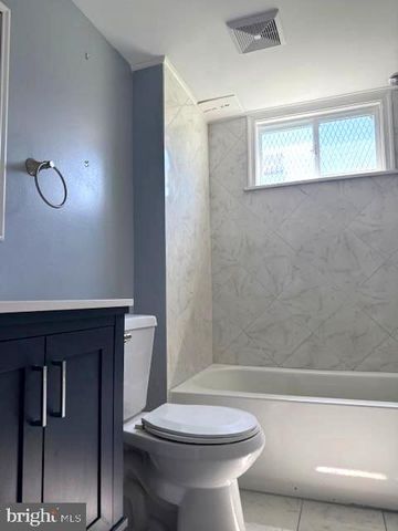 3958 OAKFORD AVE, Baltimore, MD 21215