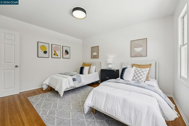 4034 Rusting Ave, Oakland, CA 94605