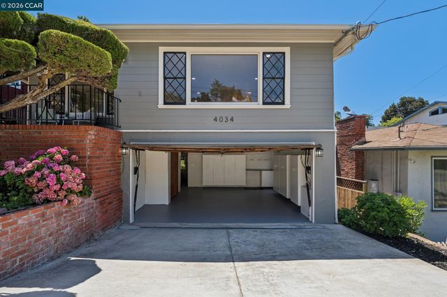 4034 Rusting Ave, Oakland, CA 94605