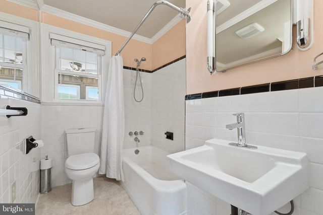 6117 S F T VALLEY RD, Etlan, VA 22719