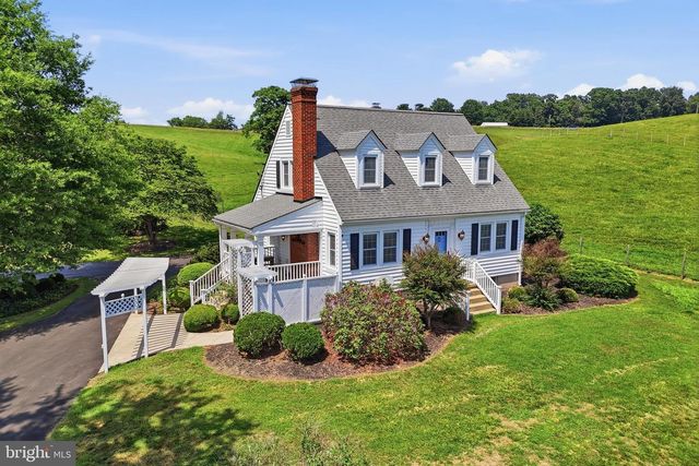 6117 S F T VALLEY RD, Etlan, VA 22719