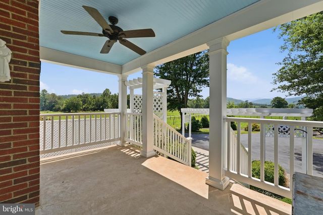 6117 S F T VALLEY RD, Etlan, VA 22719