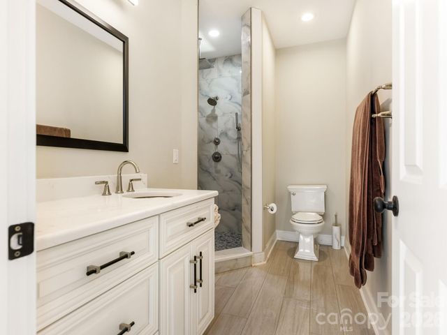 354 Catalina Drive 24, Mooresville, NC 28117