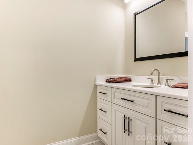 354 Catalina Drive 24, Mooresville, NC 28117