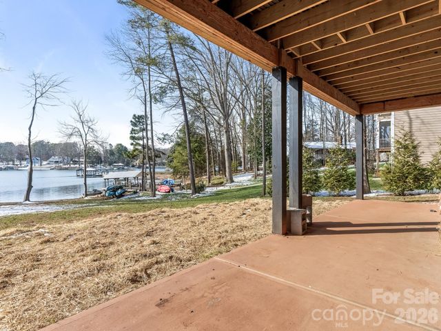 354 Catalina Drive 24, Mooresville, NC 28117