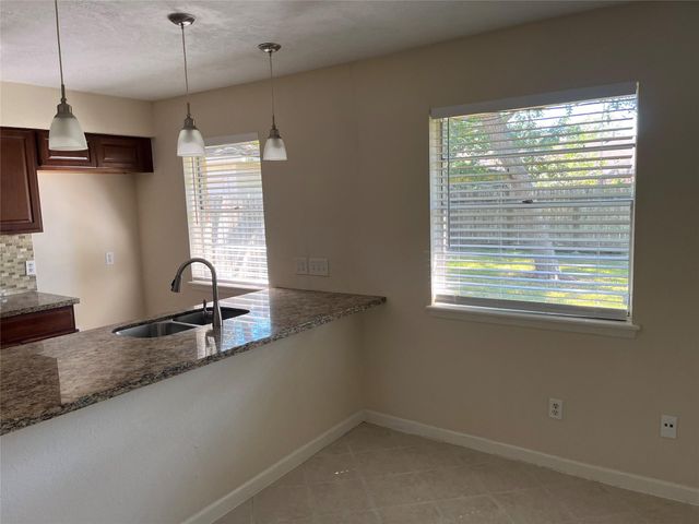 5115 Tashkent Drive, Friendswood, TX 77546