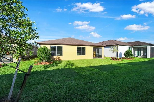 5196 Jasper Square, Vero Beach, FL 32967