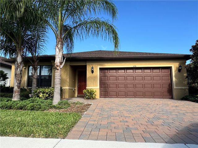 5196 Jasper Square, Vero Beach, FL 32967