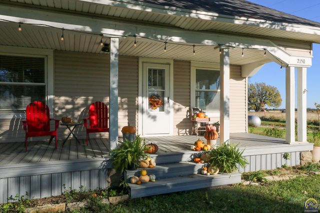 2150 Road K, Emporia, KS 66801