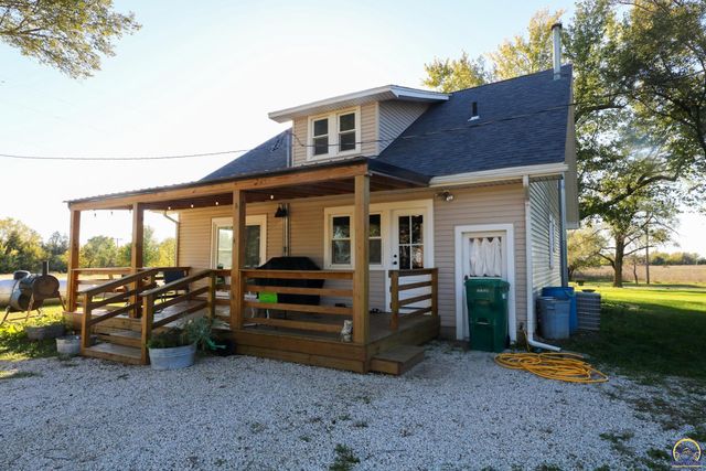 2150 Road K, Emporia, KS 66801