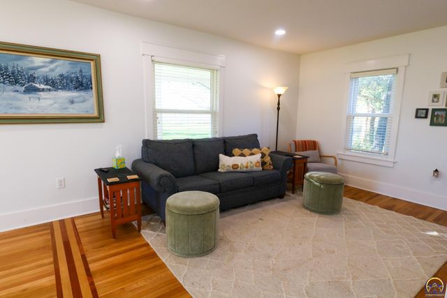 2150 Road K, Emporia, KS 66801