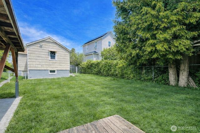 1506 S 43rd street, Tacoma, WA 98418